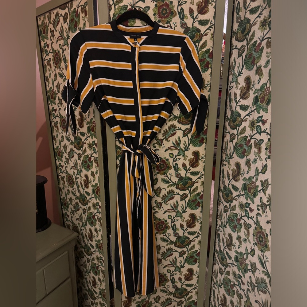 Who What Wear button down dress - never worn